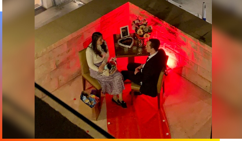 Marriage proposal at the Aish World Center