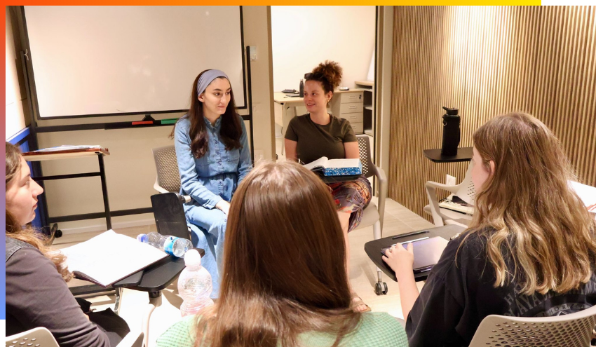 Aish Aspire students during a class   at the Suzana and Ivan Kaufman Aish Institute for Women’s Education